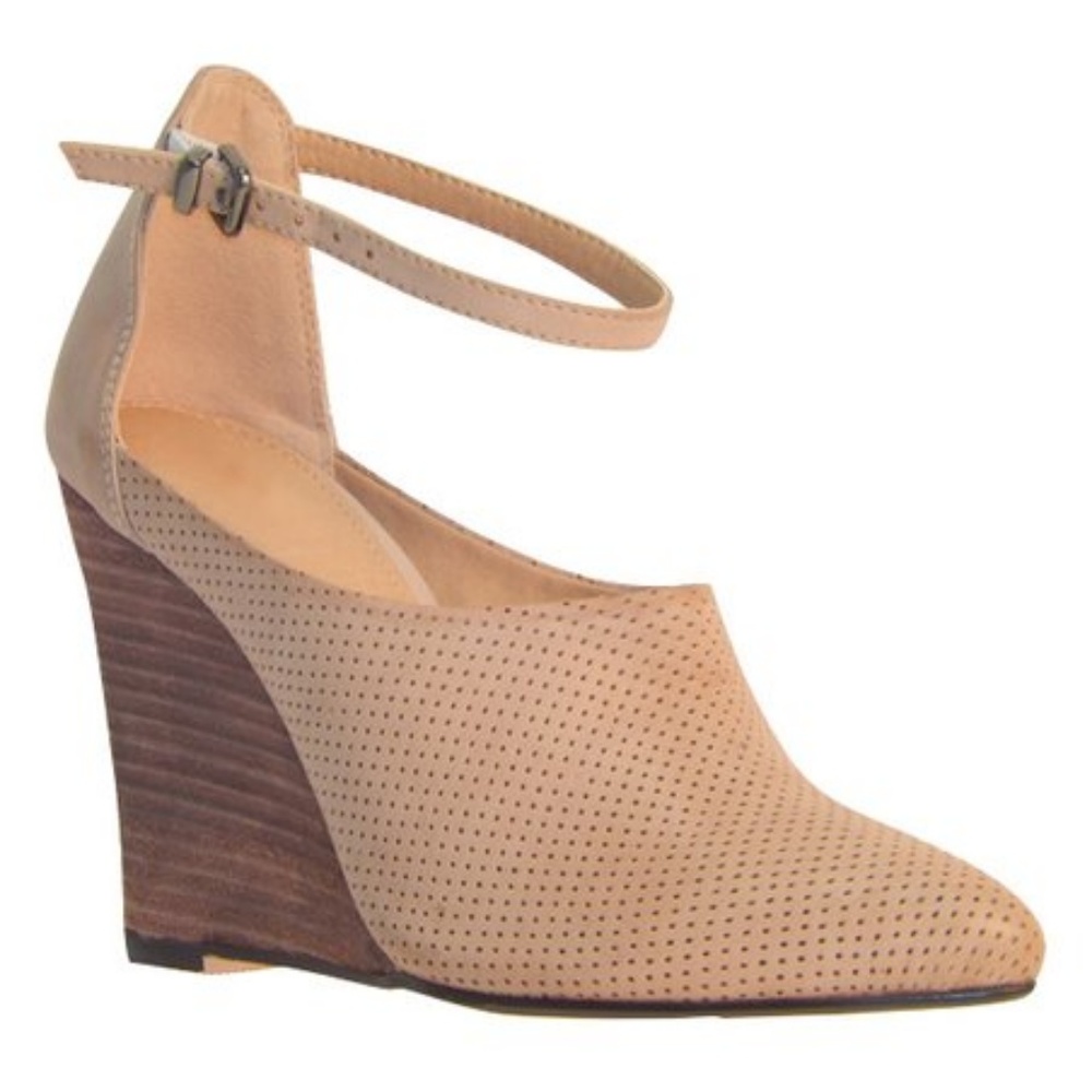 ISO REBELS footwear wedges size 8